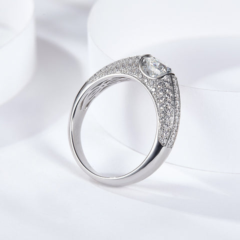 Round Design Full CVD Diamonds  Men's Ring