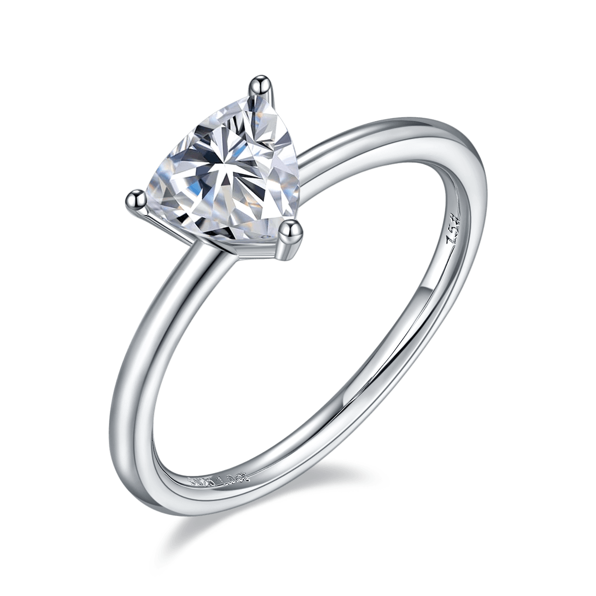 Classic Triangle CVD Diamonds Ring-D color VVS - supskart